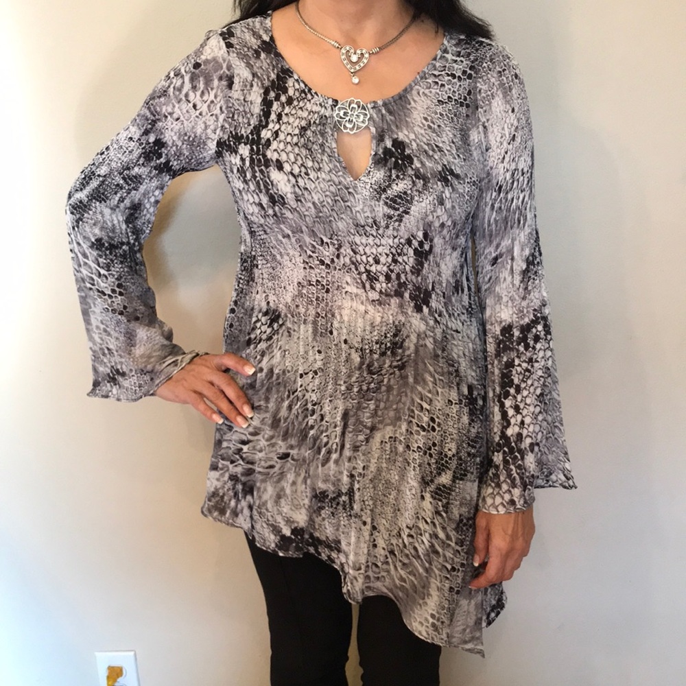 Melissa Paige Blouse 🌼